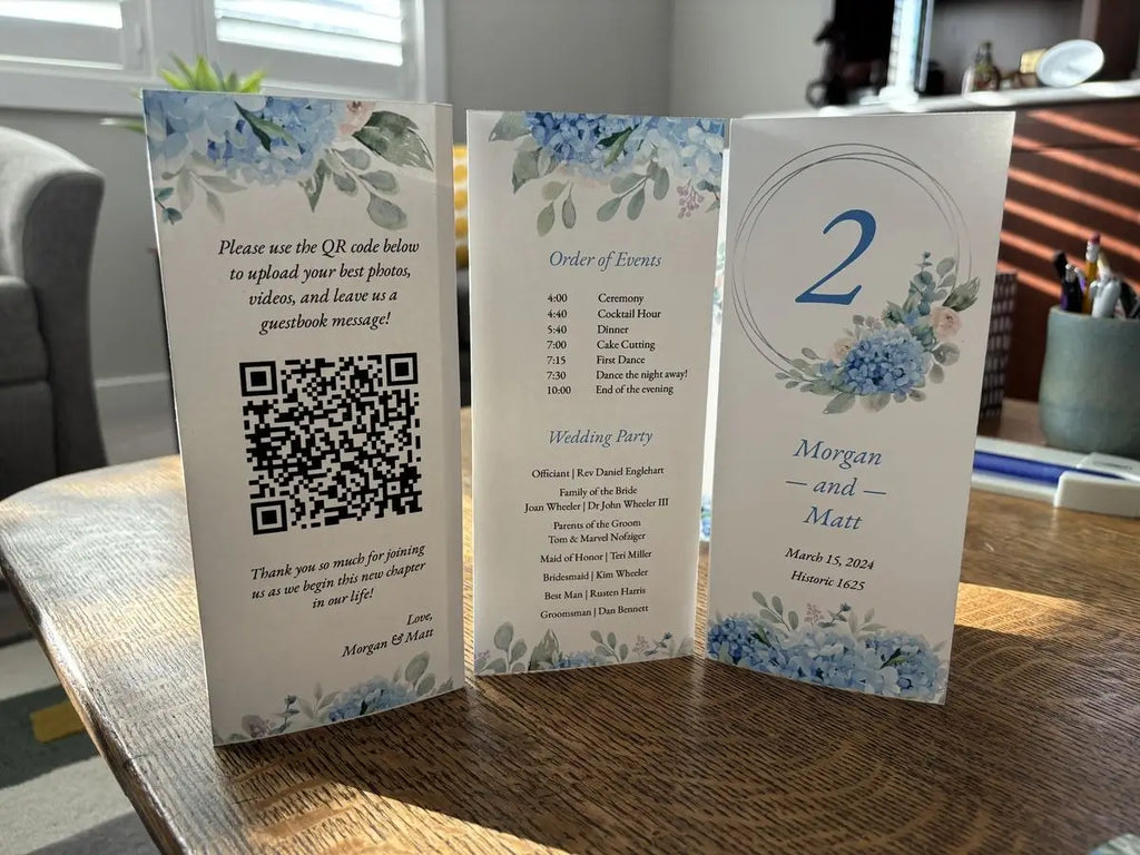 A4 Tri-Fold Gloss Paper Prints (Menus, Programs,etc.)
